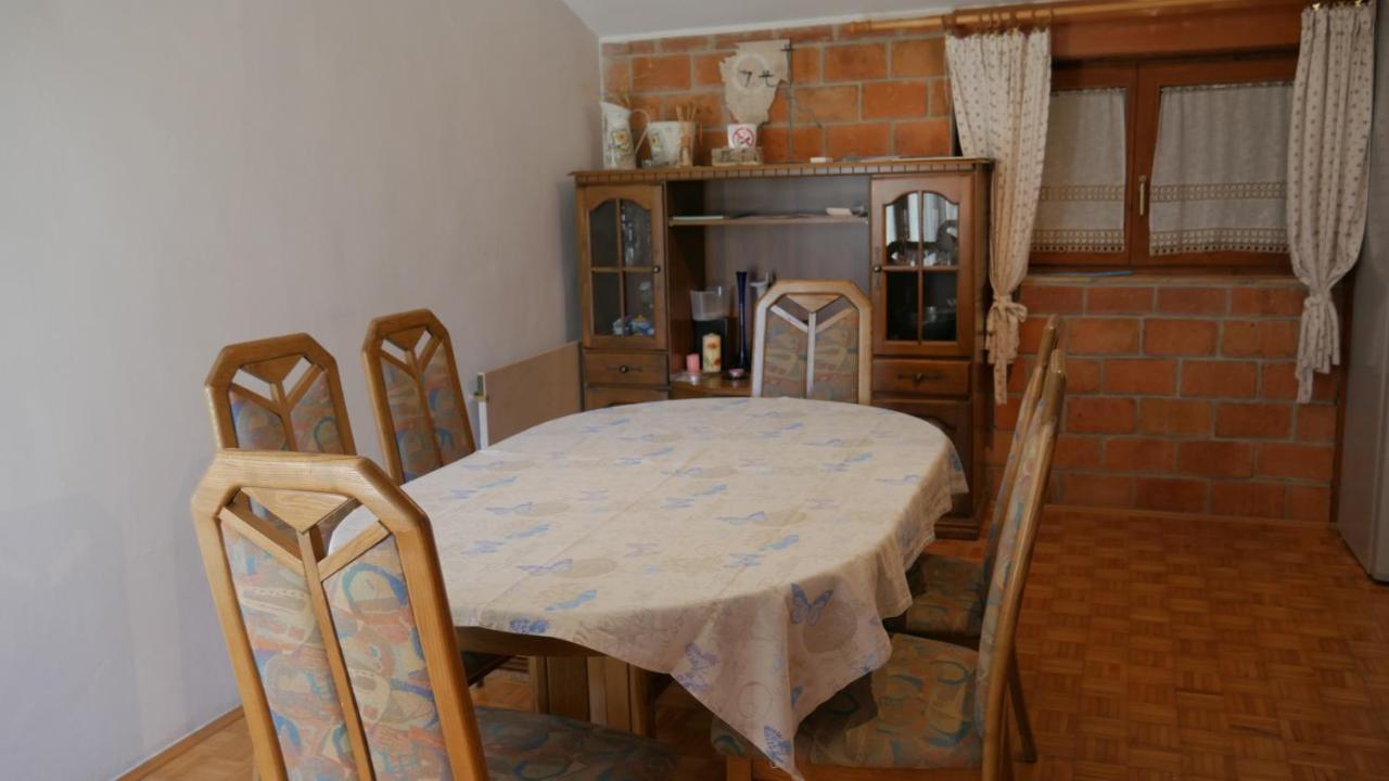 Apartment Kornarija Buje Exterior photo